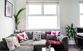 35A Howard Gardens - Cardiff City Centre